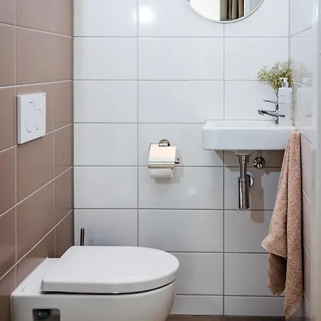 Casa de Férias Recreatiewoning 'dwergarend' Op Gemoedelijk *