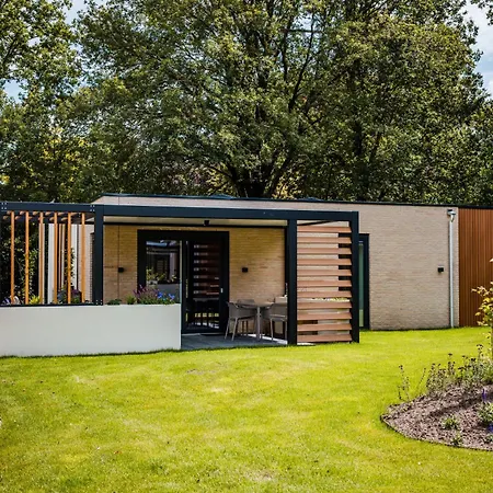Recreatiewoning 'dwergarend' Op Christelijk *