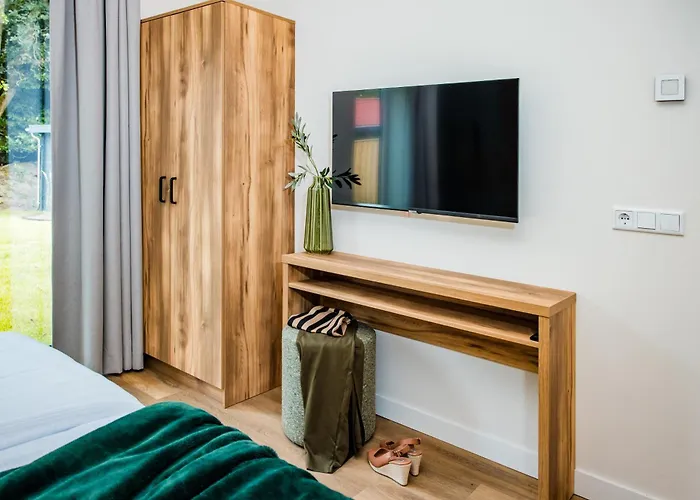 Recreatiewoning 'dwergarend' Op Gemoedelijk *