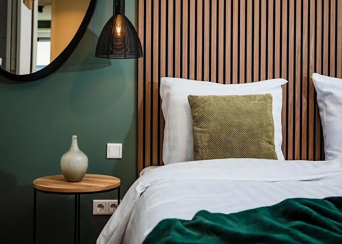 Holiday home Recreatiewoning 'dwergarend' Op Gemoedelijk