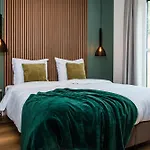 Recreatiewoning 'dwergarend' Op Gemoedelijk *